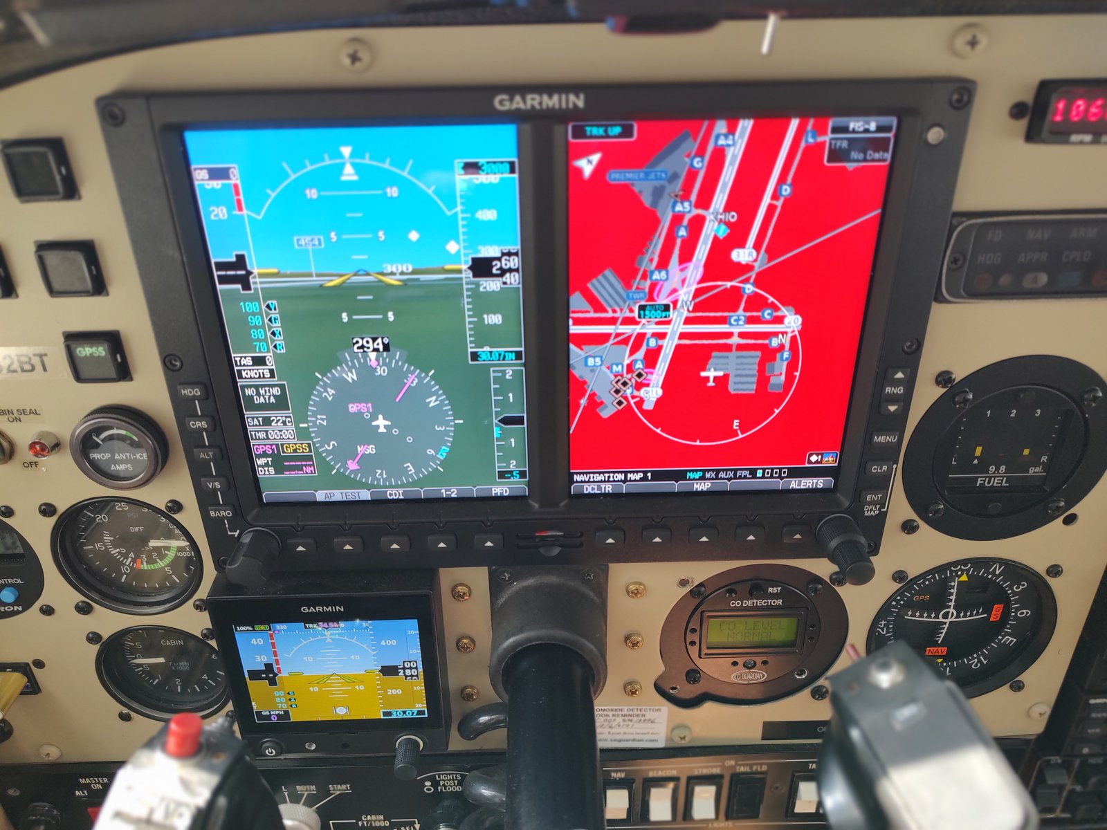Garmin G500 Garmin G500 PFD and MFD