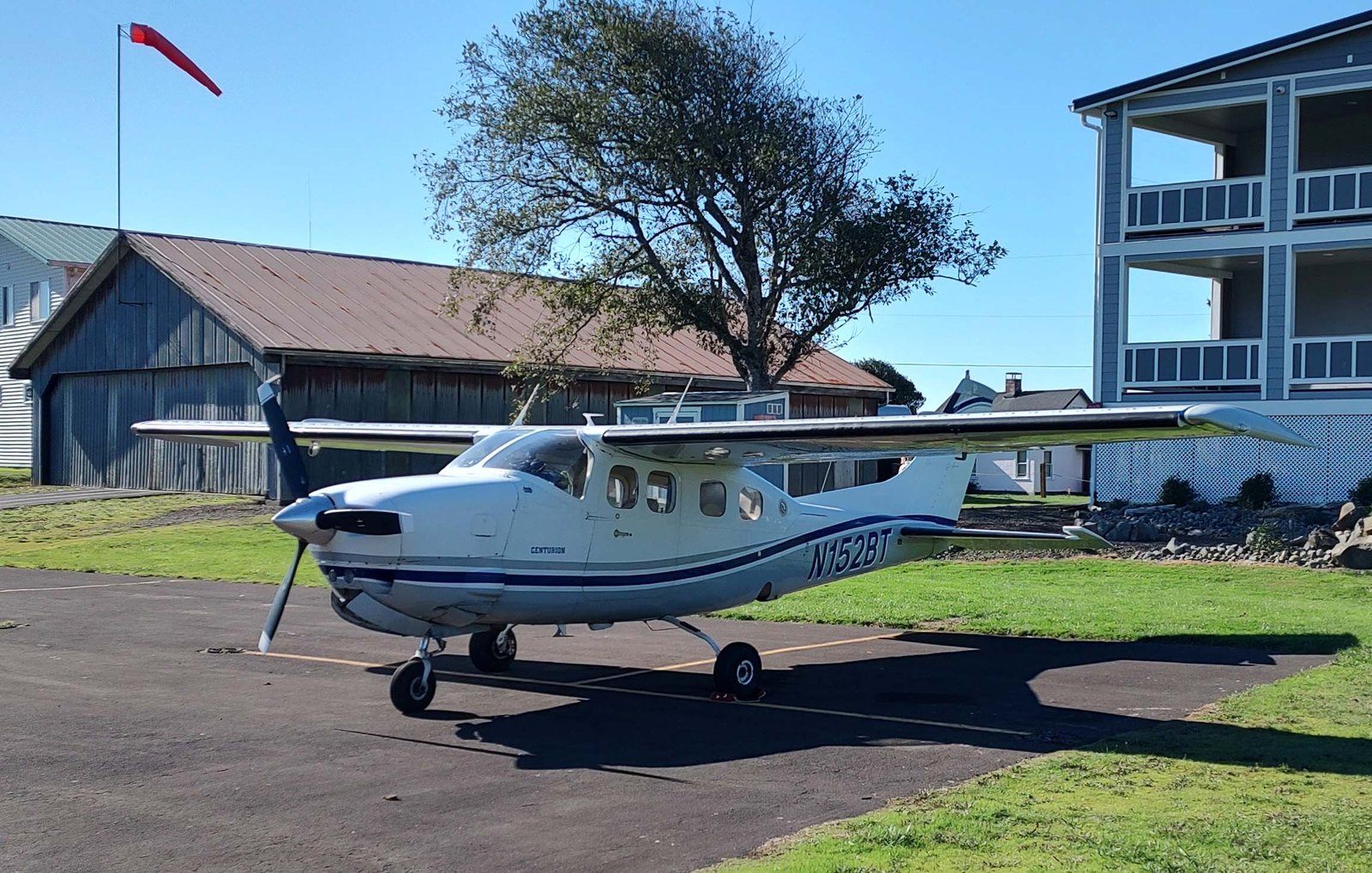 N152BT Main Photo 1980 Cessna P210N N152BT